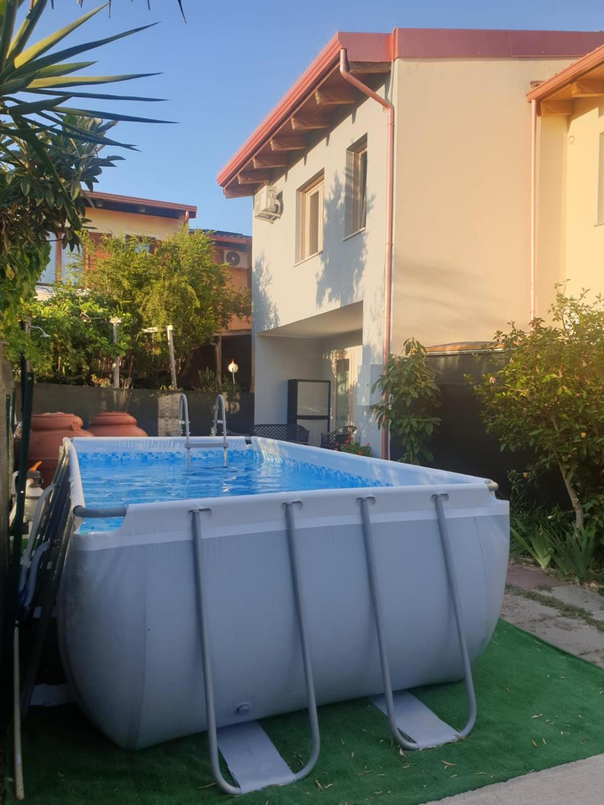 Domek Villa A 100Mt Dalla Spiaggia Capoterra Exterior photo